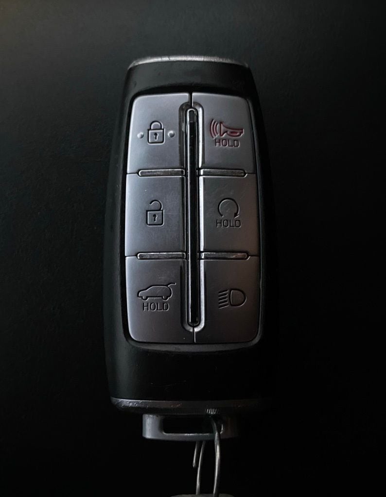 2022 GENESIS GV70 Standard - Photo 35