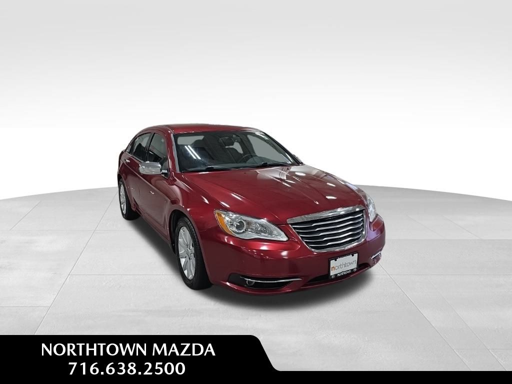 2013 Chrysler 200 Limited