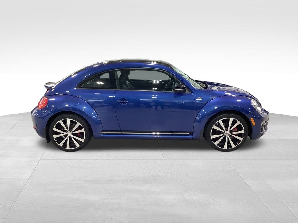 2014 Volkswagen Beetle R-Line photo 4
