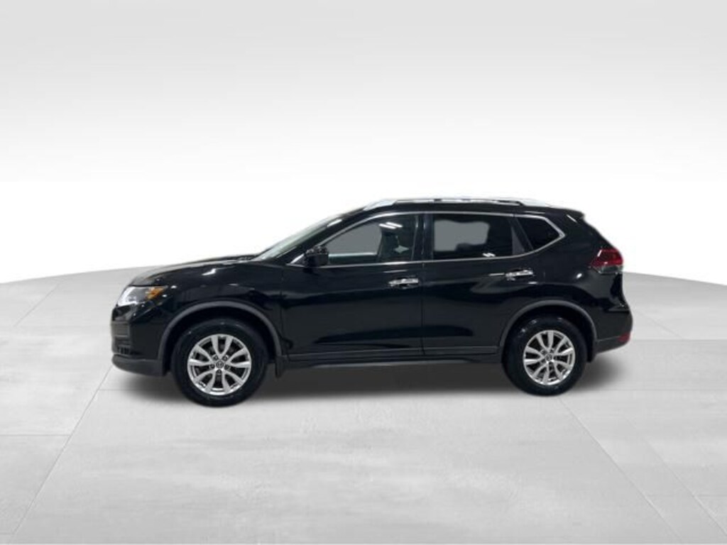 Used 2018 Nissan Rogue SV SUV