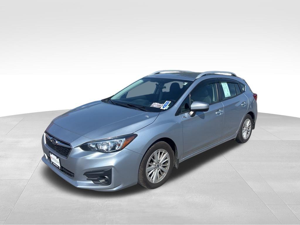 2018 Subaru Impreza 2.0i Premium photo 3