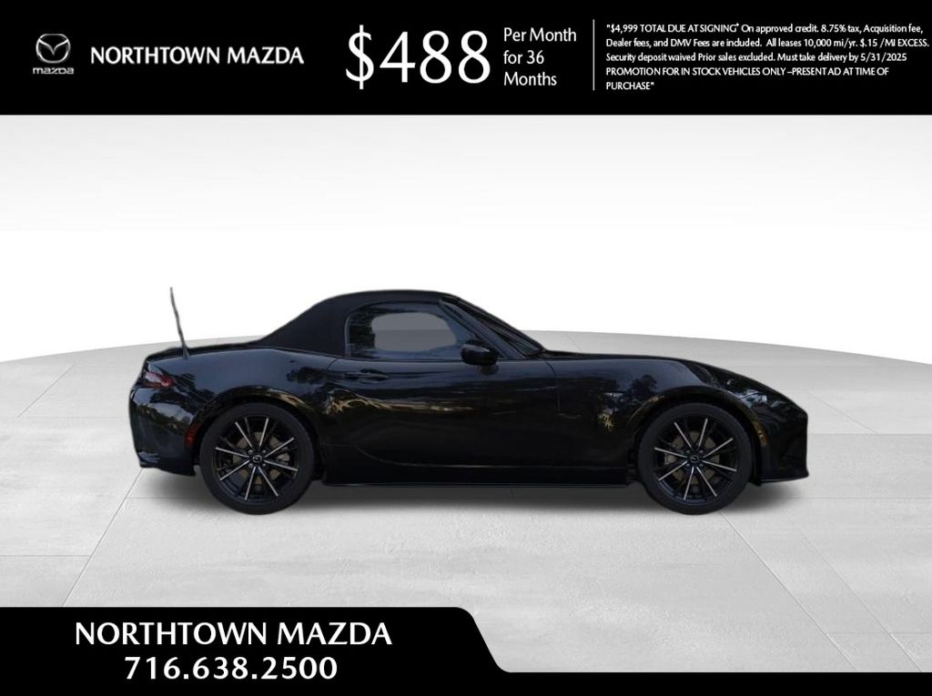 2024 Mazda MX-5 Miata Miata Grand Touring photo 3