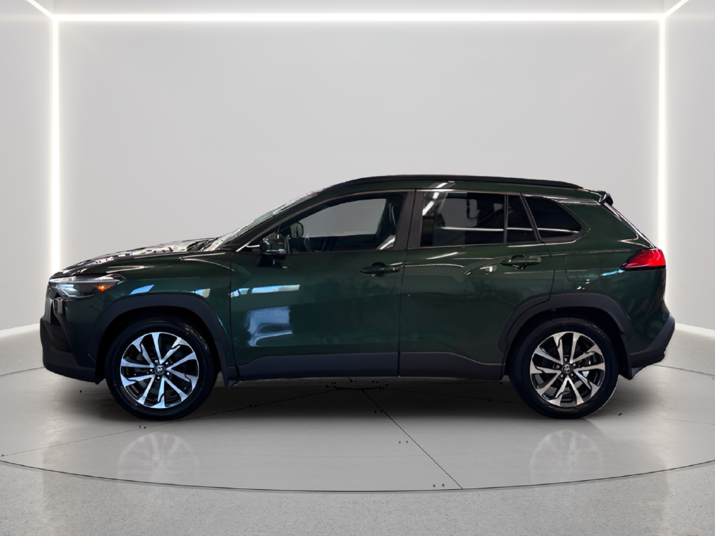 Used 2024 Toyota Corolla Cross XLE SUV