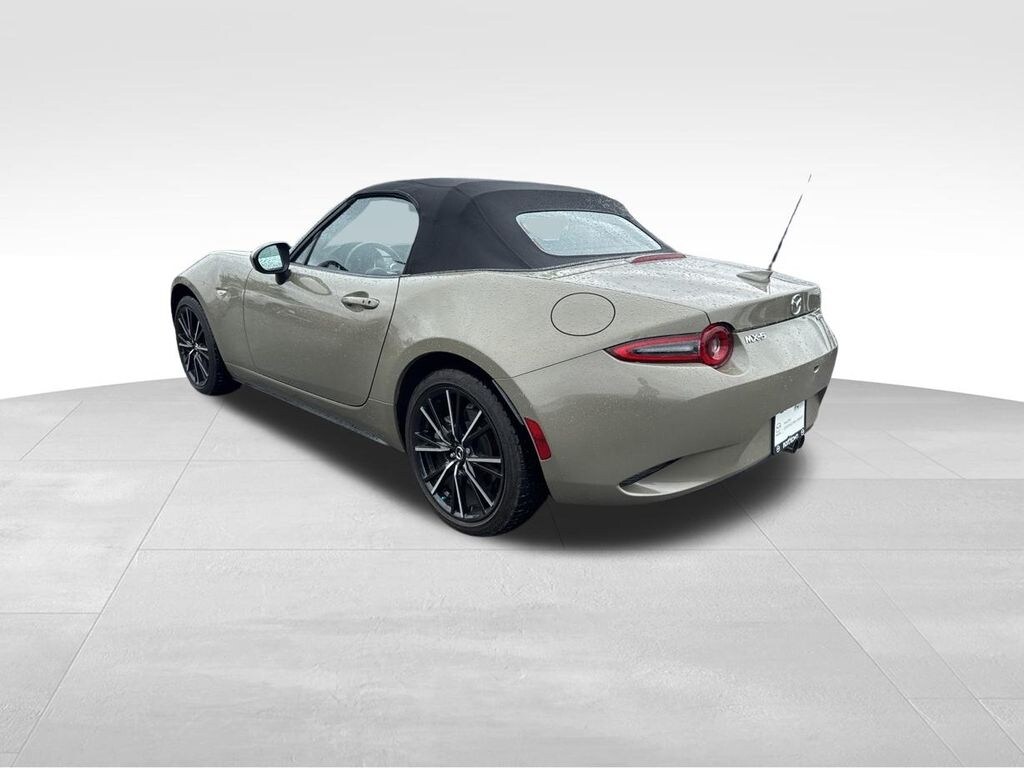 Used 2024 Mazda MX-5 Miata Grand Touring Convertible