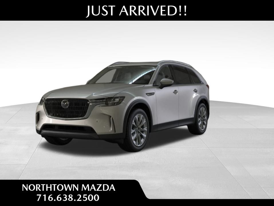 2026 Mazda CX-90 Preferred Package's photo