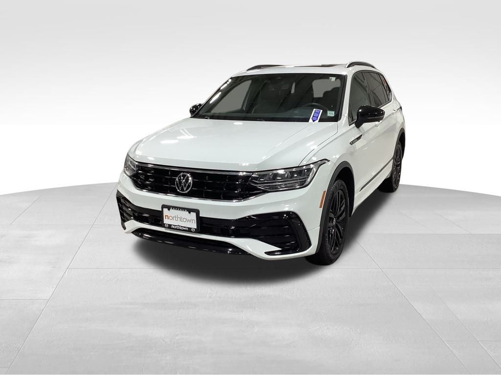 2022 Volkswagen Tiguan SE R-Line Black photo 3