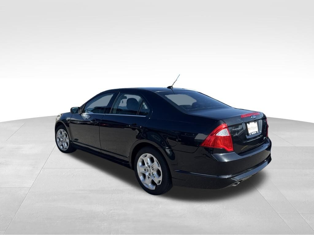 Used 2010 Ford Fusion SE Sedan