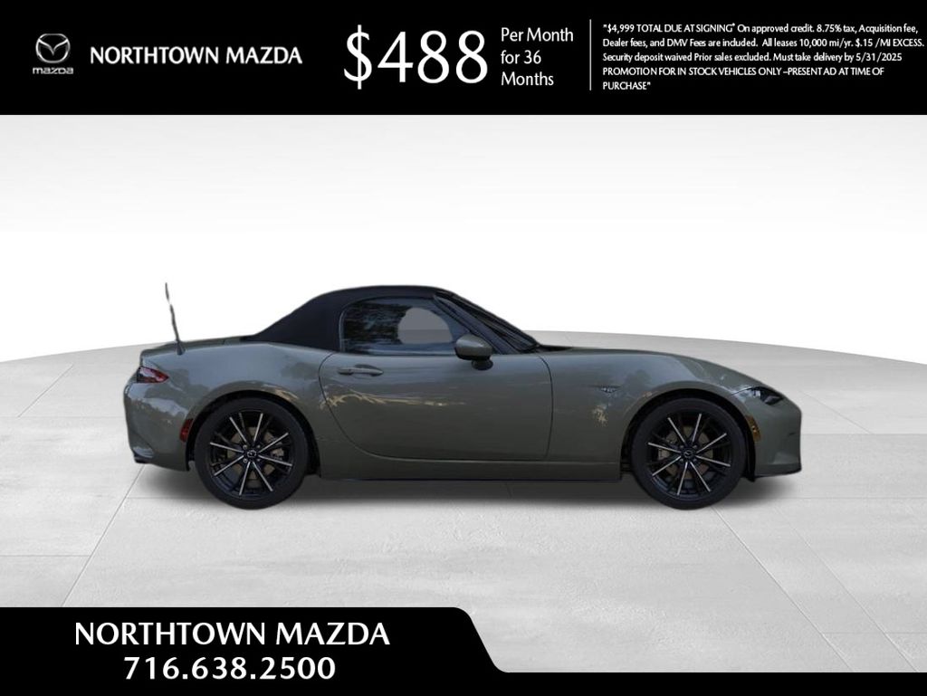 2024 Mazda MX-5 Miata Miata Grand Touring photo 3