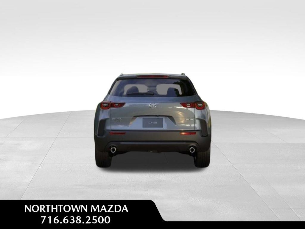 2025 Mazda CX-50 2.5 Select photo 3