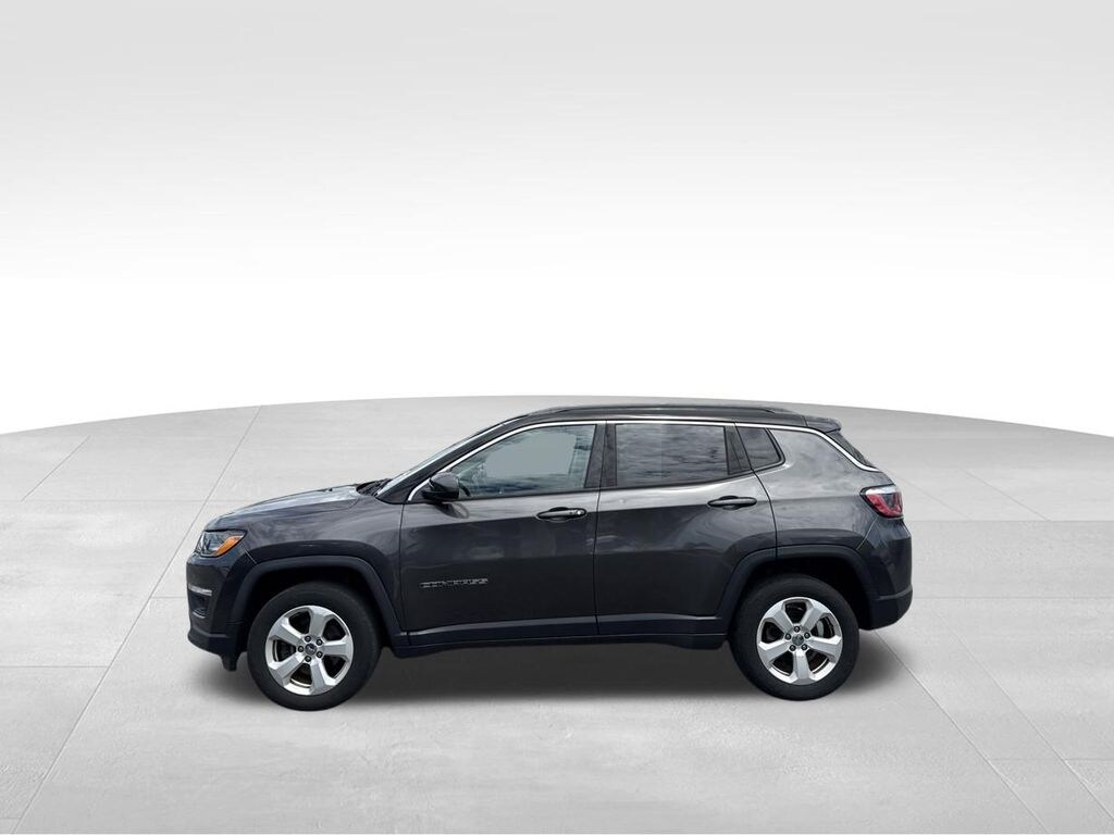 Used 2018 Jeep Compass Latitude SUV