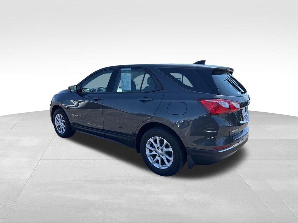 Used 2018 Chevrolet Equinox LS SUV