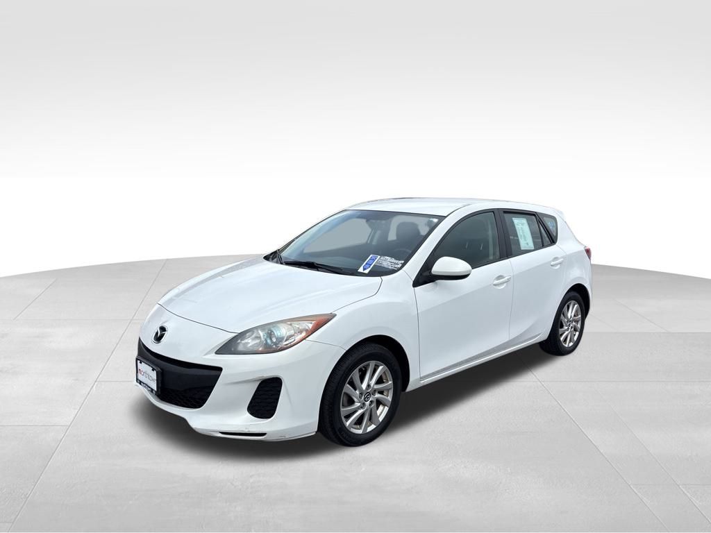 2013 Mazda Mazda3 Touring Hatchback photo 3