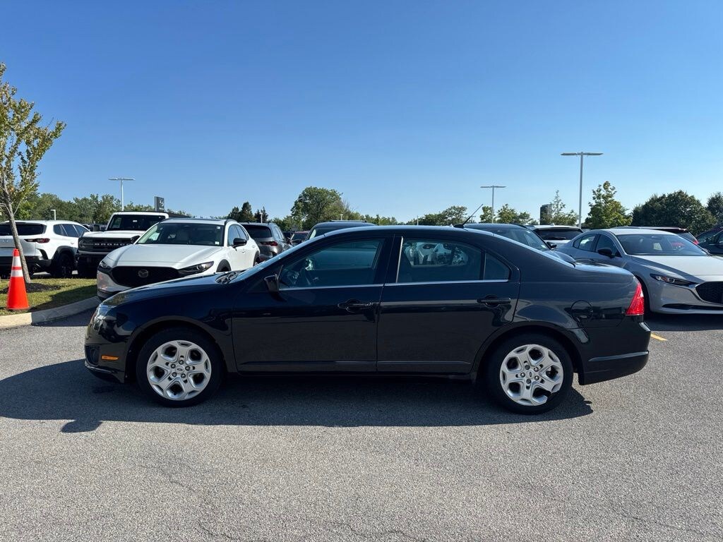 Used 2010 Ford Fusion SE Sedan