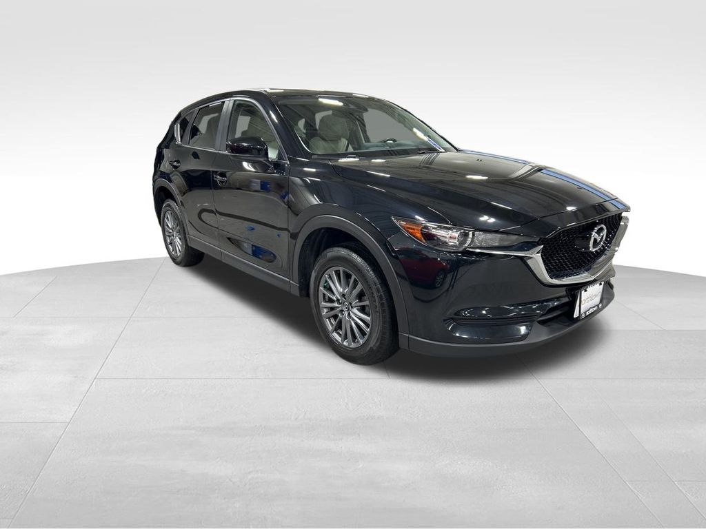 2017 Mazda CX-5 Touring photo 3