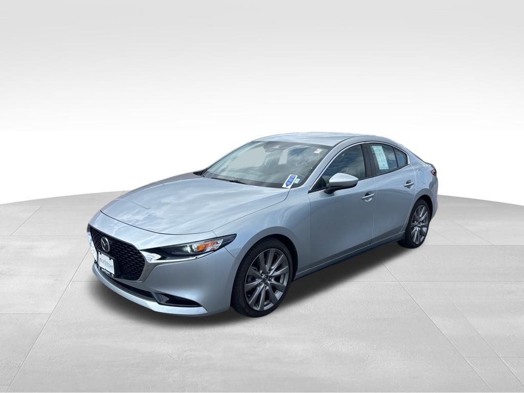2019 Mazda Mazda3 Select Sedan photo 3