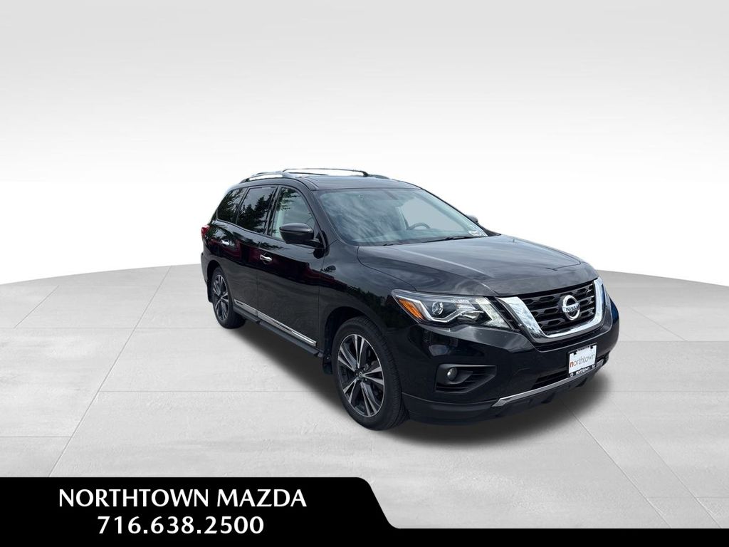 2020 Nissan Pathfinder Platinum