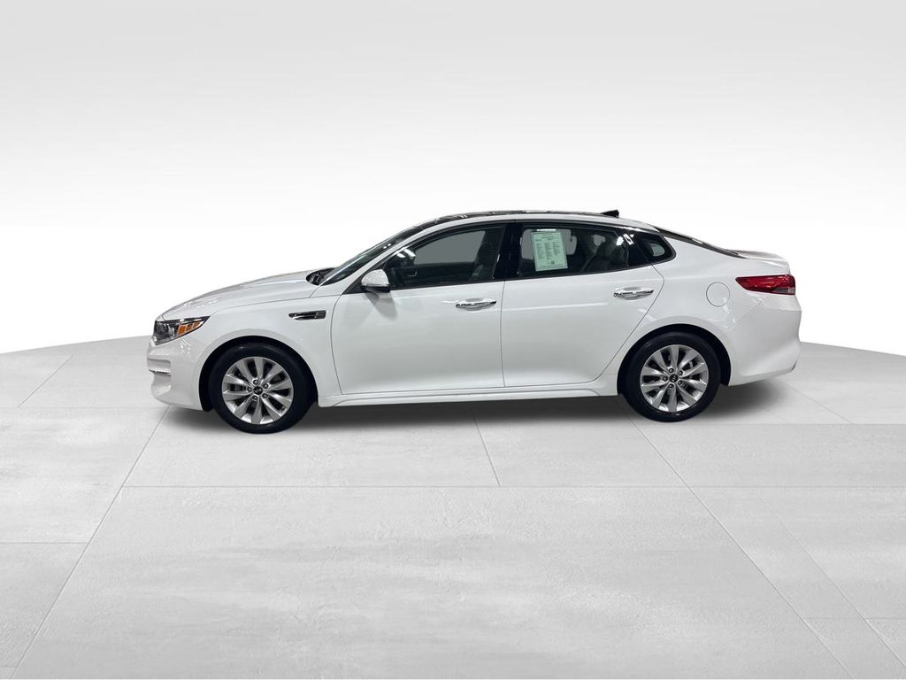 2018 Kia Optima EX photo 4