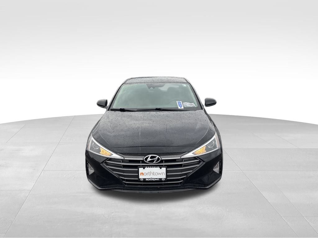 2020 Hyundai Elantra SEL photo 2