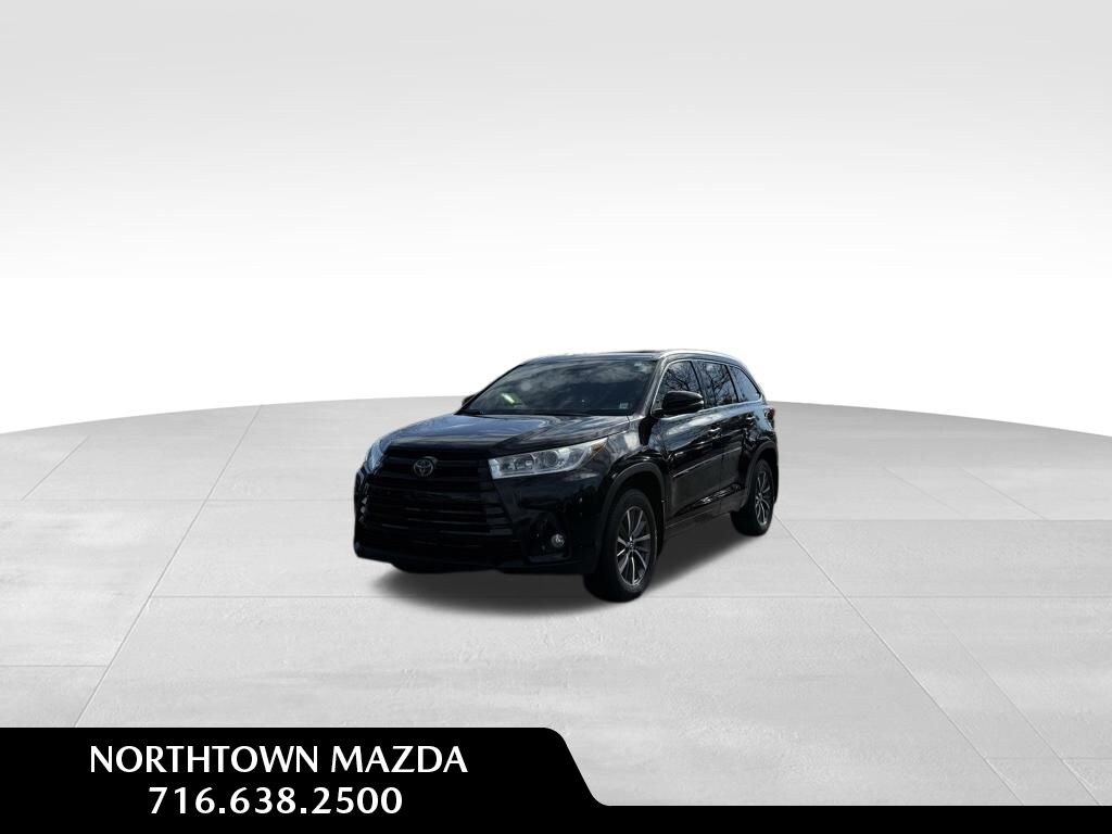 Used 2018 Toyota Highlander XLE SUV