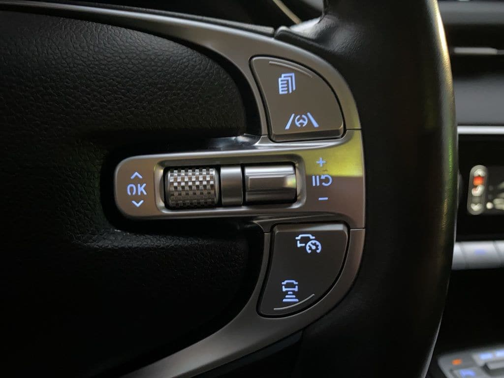 2022 GENESIS GV70 Standard - Photo 25