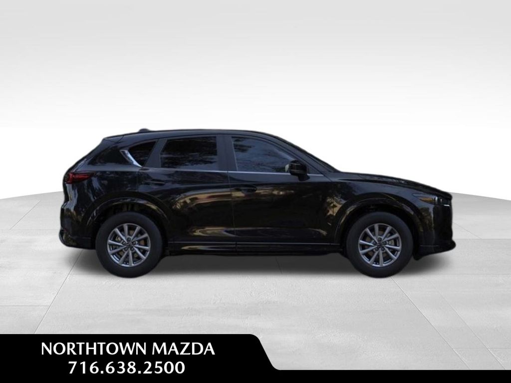 2025 Mazda CX-5 2.5 S Preferred photo 3