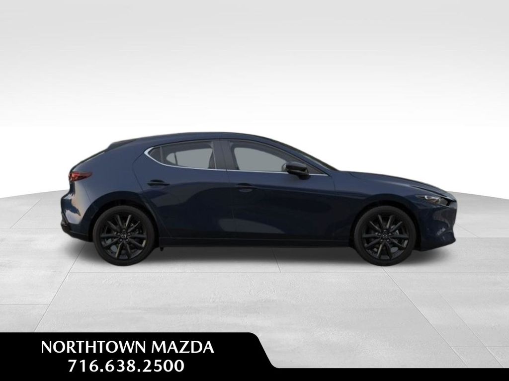 2026 Mazda Mazda3 Hatchback 2.5 Select Sport photo 2