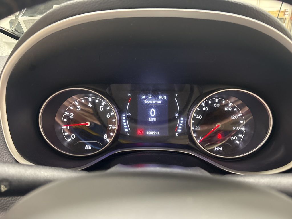 2020 Jeep Compass Latitude photo 2