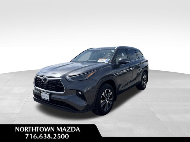 2022 Toyota Highlander XLE SUV