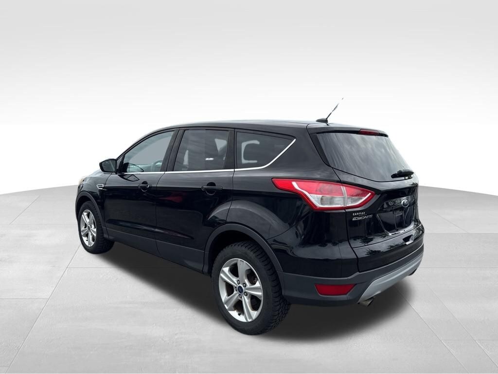 Used 2016 Ford Escape SE SUV