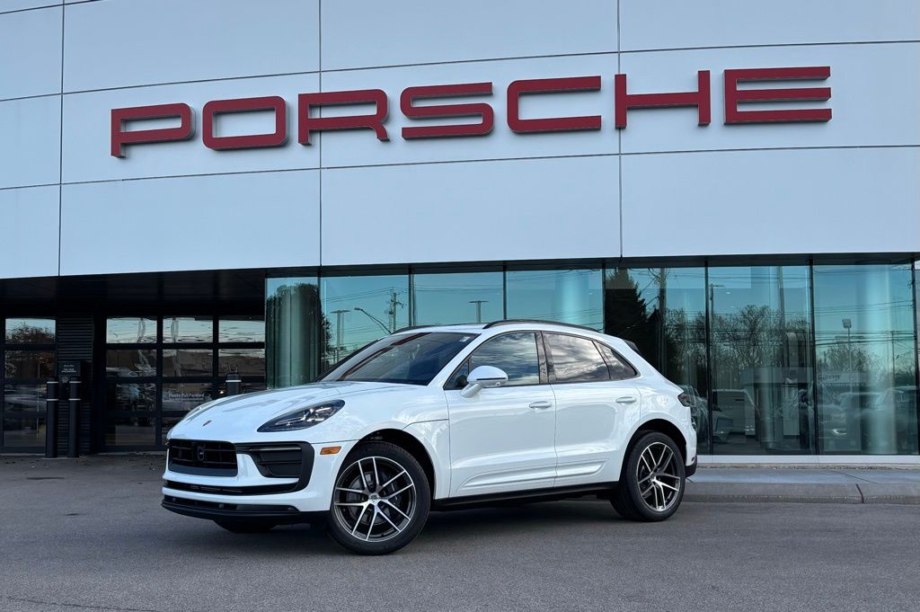 2026 Porsche Macan