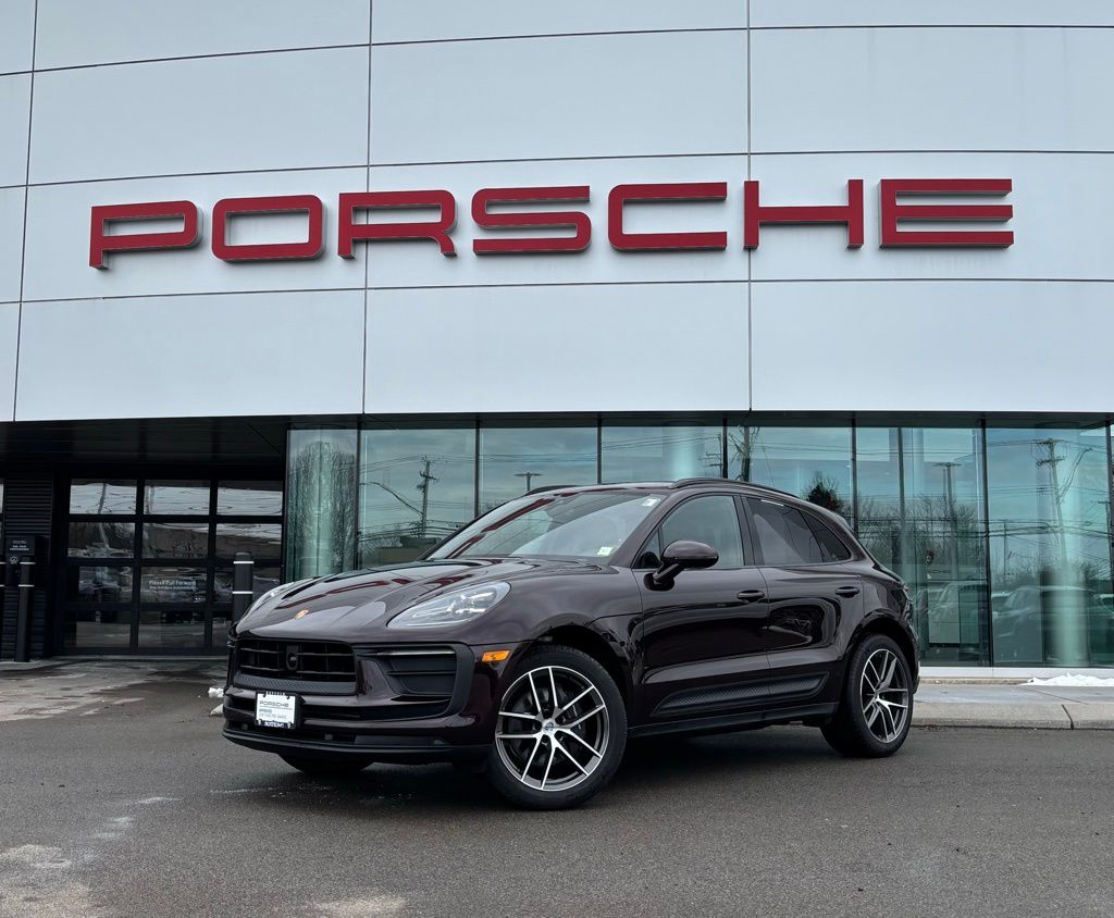 2026 Porsche Macan SUV 