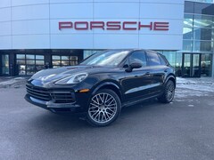 2023 Porsche Cayenne Platinum Edition SUV