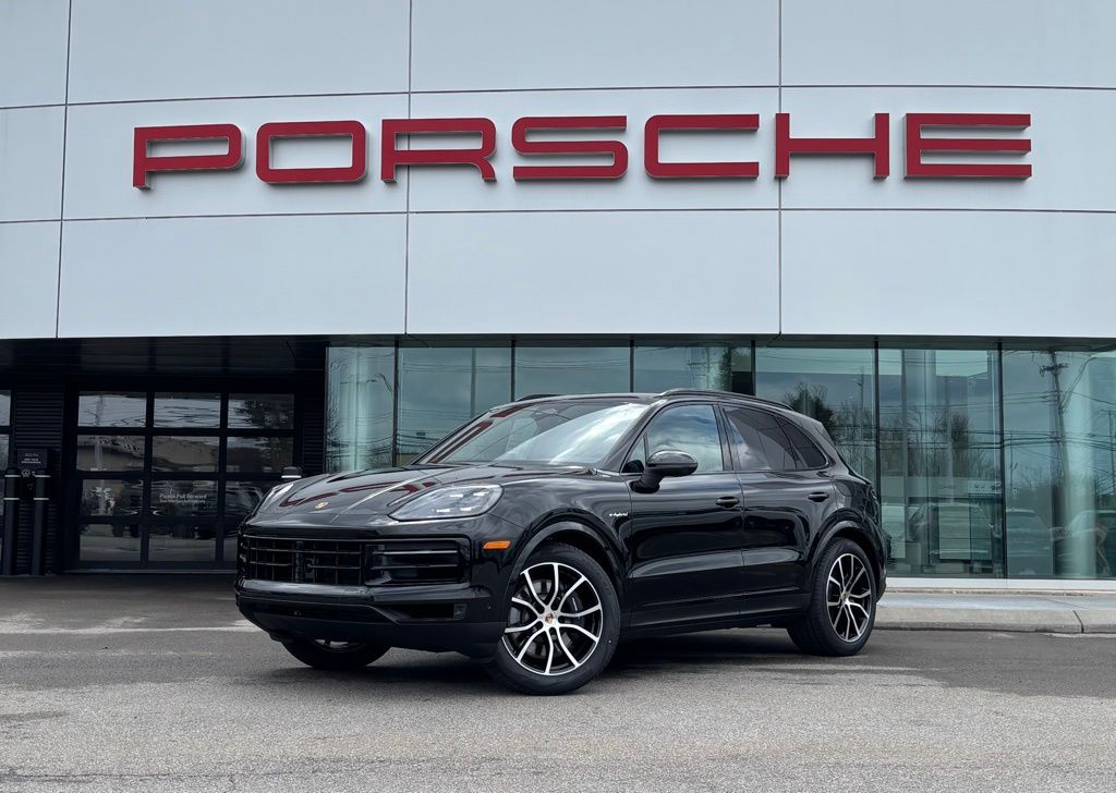 2026 Porsche Cayenne E-Hybrid SUV 