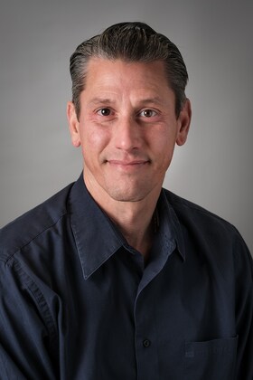 Staff member Eddie Acosta from ID_441ec4303357