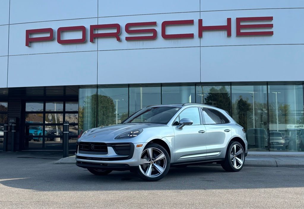2026 Porsche Macan