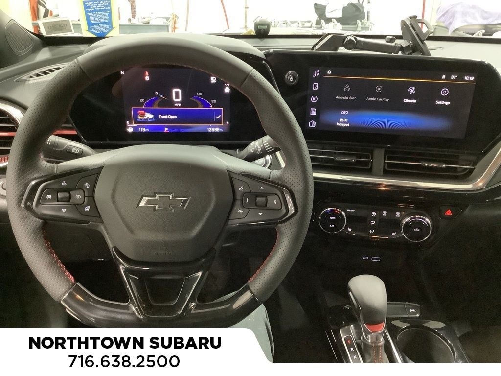 Used 2024 Chevrolet Trax 2RS SUV