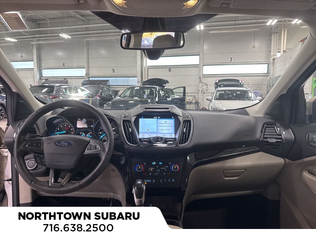 2018 Ford Escape Titanium photo 3