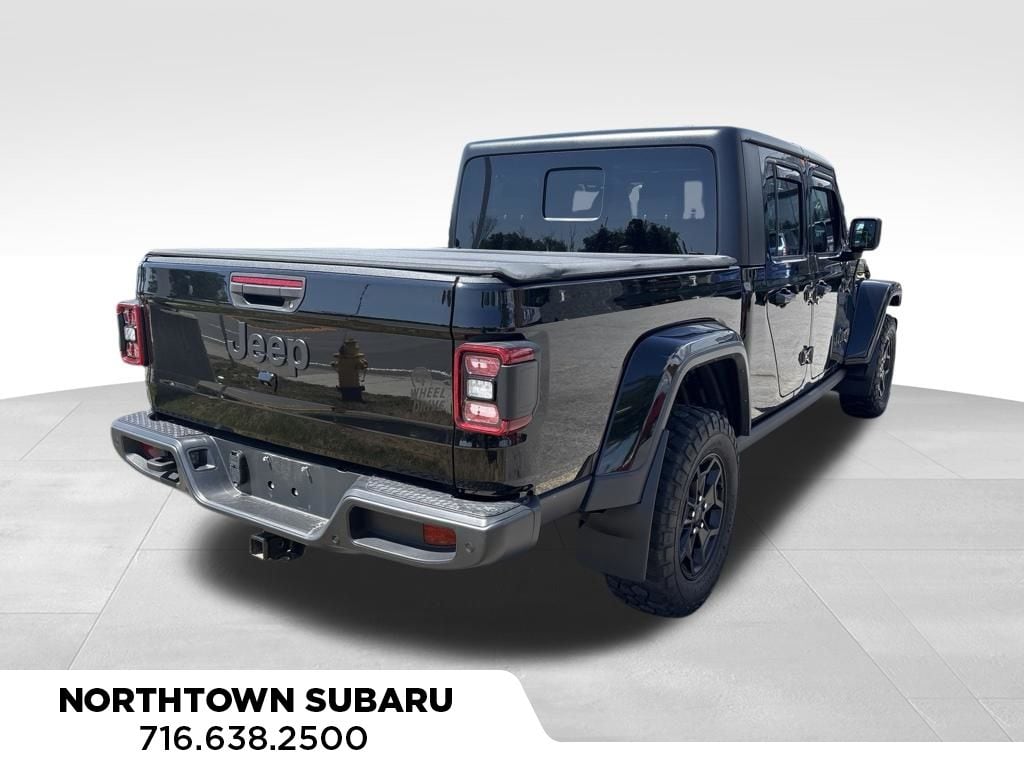 Used 2022 Jeep Gladiator Willys Truck Crew Cab