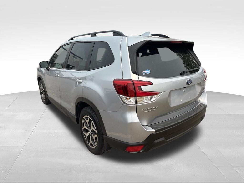 Used 2021 Subaru Forester Premium SUV