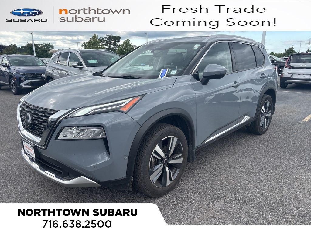 2023 Nissan Rogue Platinum photo 3