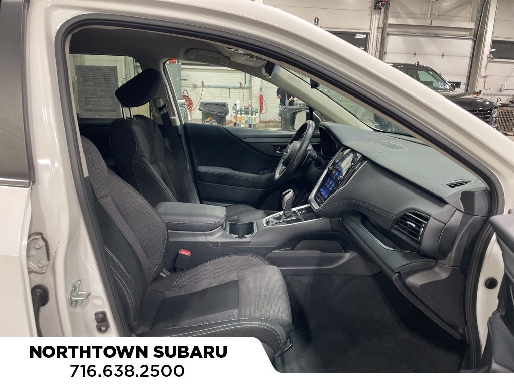 Used 2022 Subaru Outback Premium SUV