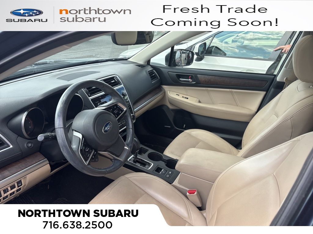 2018 Subaru Outback 2.5i Limited photo 2