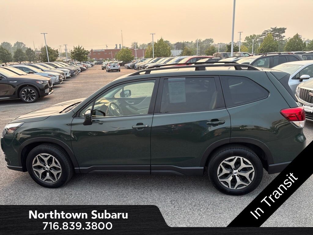 Used 2023 Subaru Forester Premium SUV