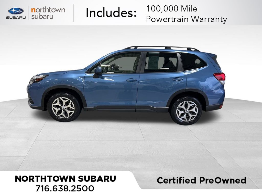 2023 Subaru Forester Premium photo 2