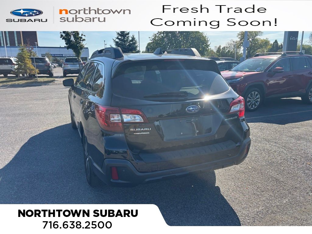 2019 Subaru Outback 2.5i Limited photo 2