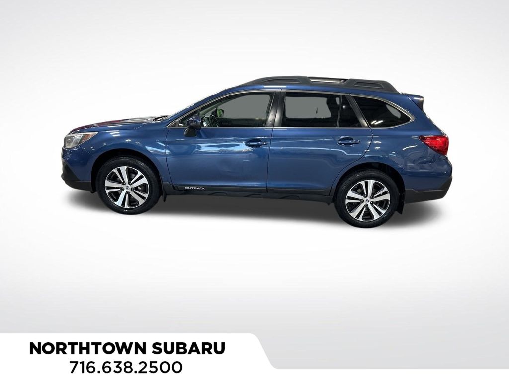 2019 Subaru Outback 2.5i Limited photo 2