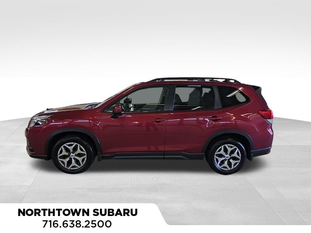 2024 Subaru Forester Premium
