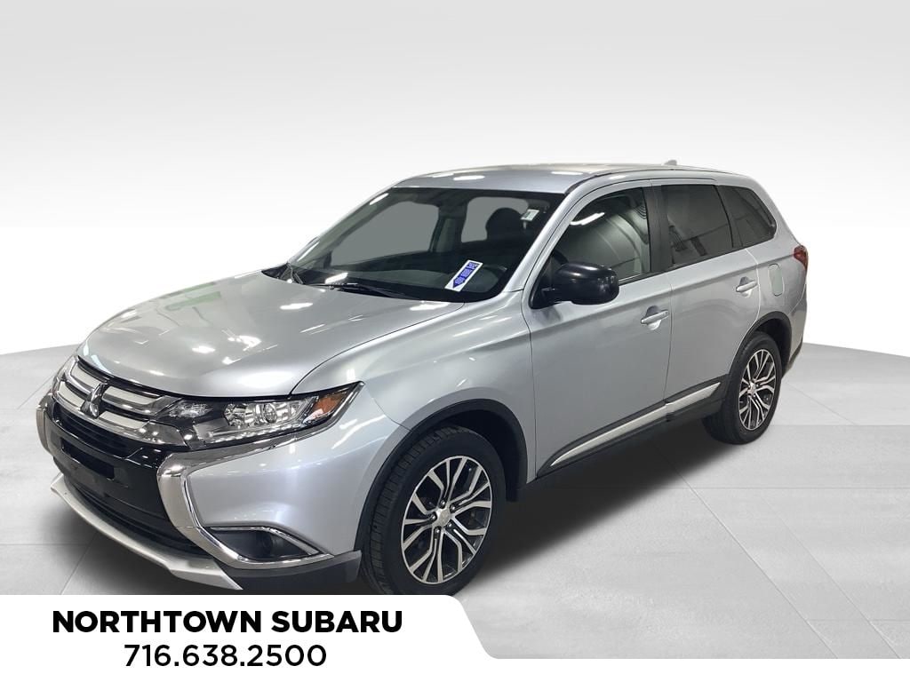 2017 Mitsubishi Outlander ES
