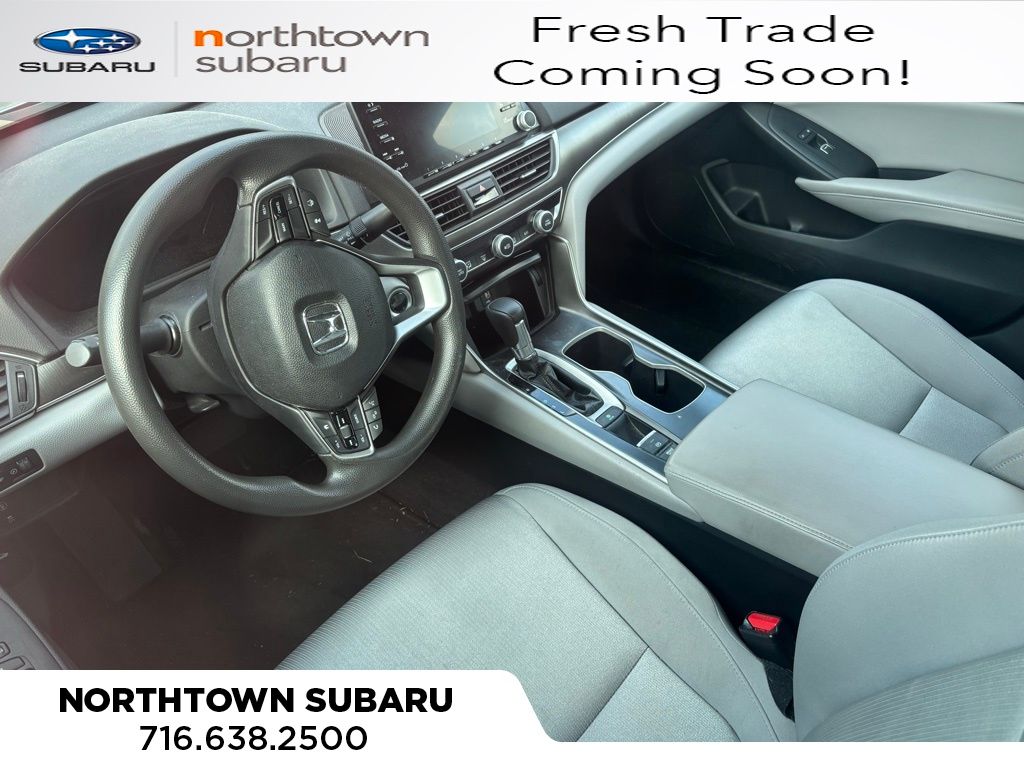 2018 Honda Accord LX photo 2