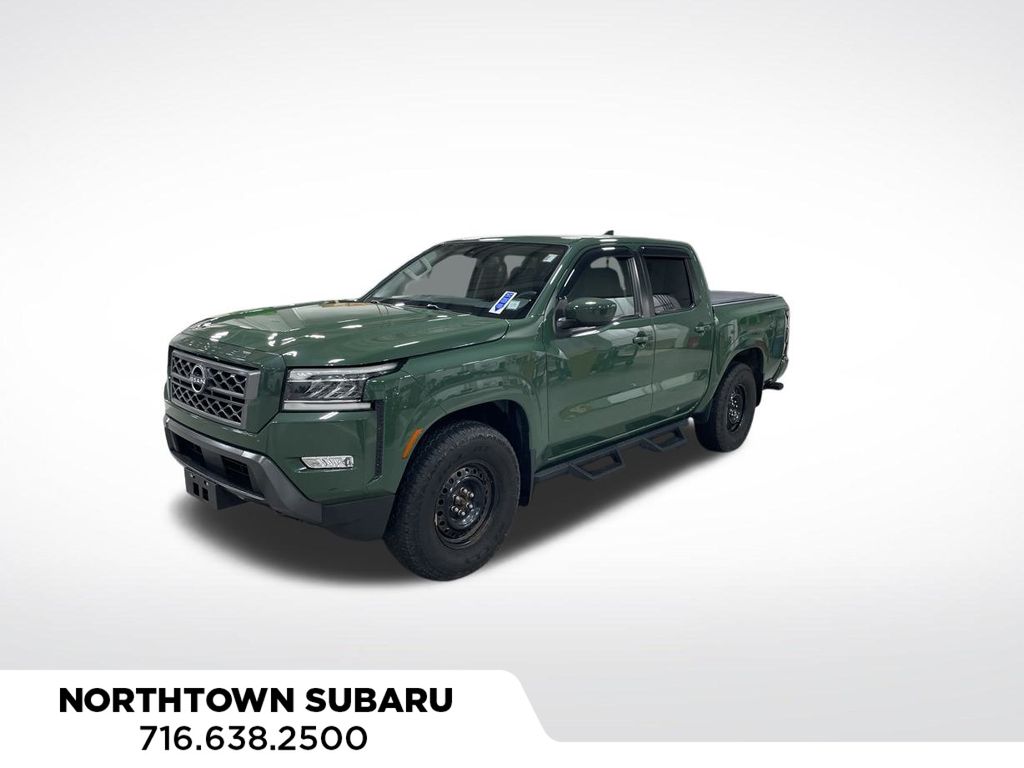 2022 Nissan Frontier SV photo 2